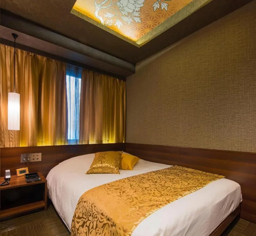 Bed in Hotel Ann Tsukiji