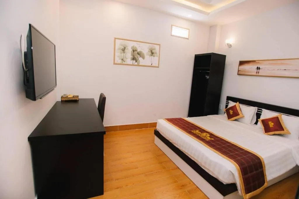 Bed in Thinh Gia Phat Hotel Hoang Hoa Tham