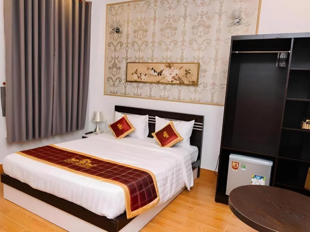 Bed in Thinh Gia Phat Hotel Hoang Hoa Tham