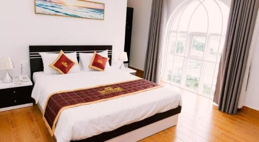 Bed in Thinh Gia Phat Hotel Hoang Hoa Tham