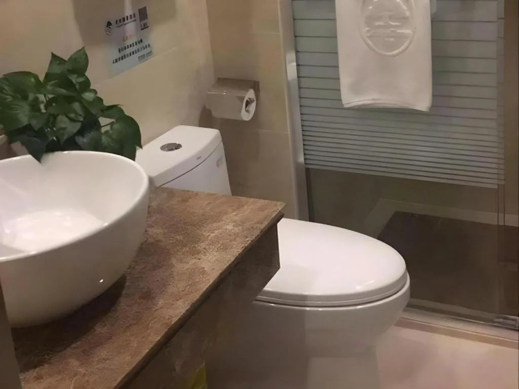 GreenTree Inn Wuxi Donggang Town Donghutang Shell Hotel