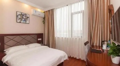 GreenTree Inn Wuxi Donggang Town Donghutang Shell Hotel