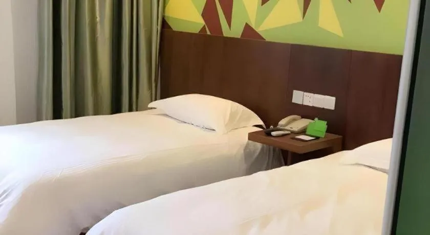 Bed in Vatica Shanghai Pudong Dishui Lake Branch