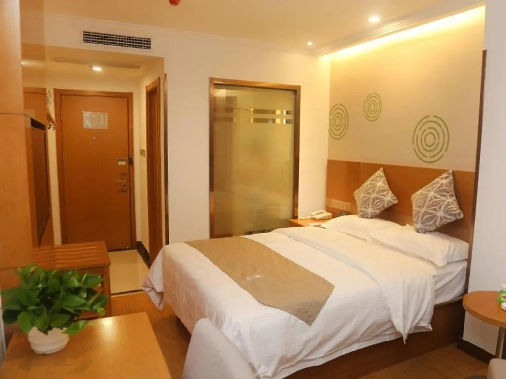 Bed in GreenTree Inn Nanjing Jiangning District Dongqi Road Vehicle 4S Park Branch