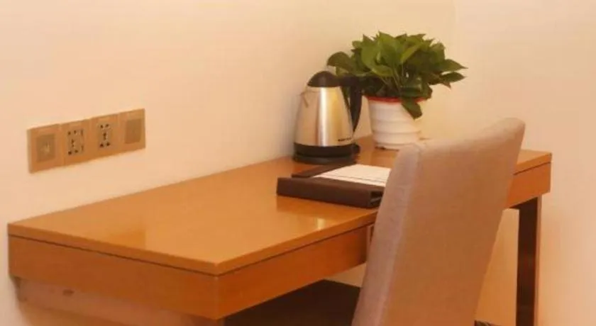 GreenTree Inn Nanjing Jiangning District Dongqi Road Vehicle 4S Park Branch