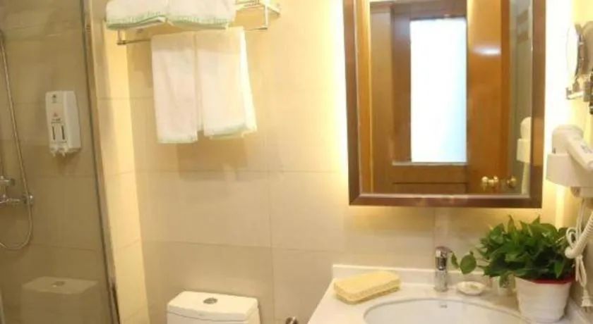 GreenTree Inn Nanjing Jiangning District Dongqi Road Vehicle 4S Park Branch