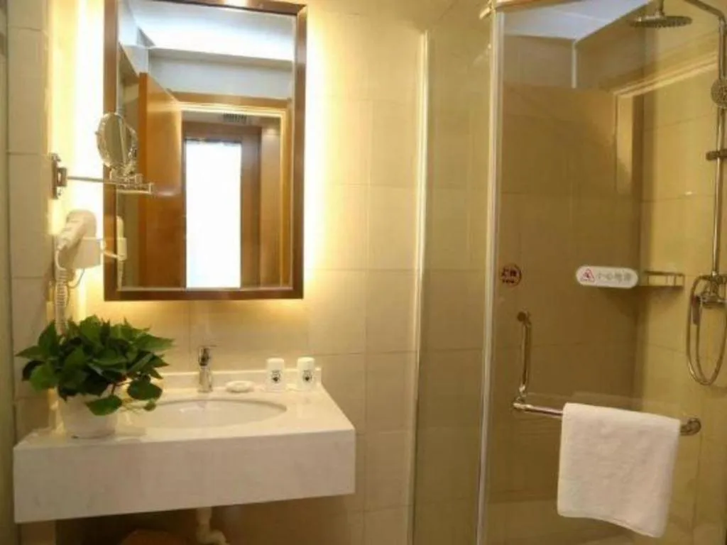 GreenTree Inn Nanjing Jiangning District Dongqi Road Vehicle 4S Park Branch