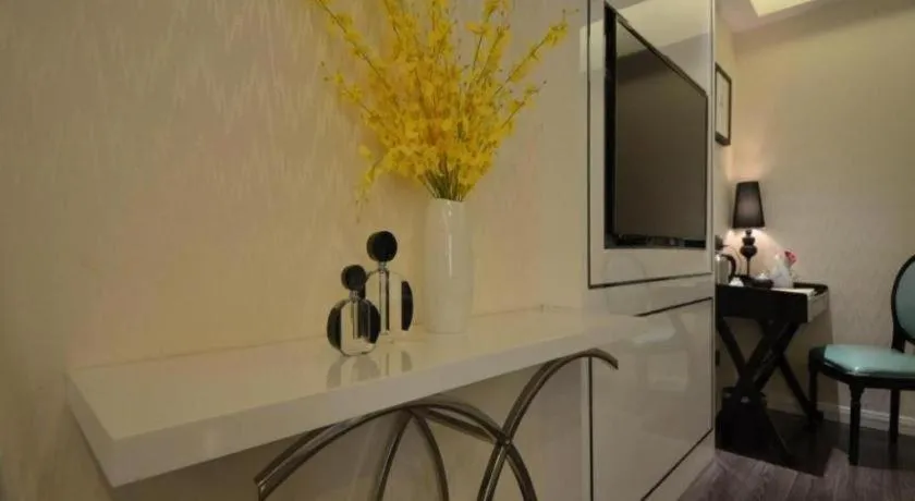 Xana Lite Beijing Shunyi Metro Station