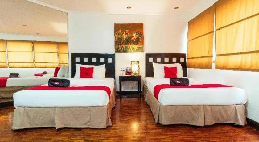 Bed in Greenbelt Makati - Vaccinated Staff