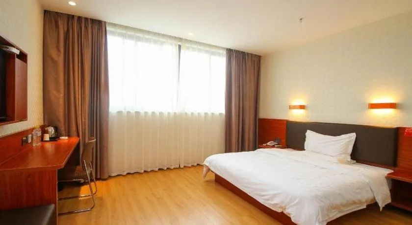 Bed in 7 Days Premium·Guanyun Nanjing West Road Hesheng Plaza