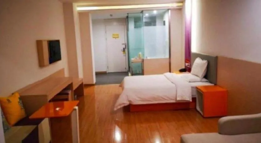 Bed in 7 Days Premium·Guanyun Nanjing West Road Hesheng Plaza