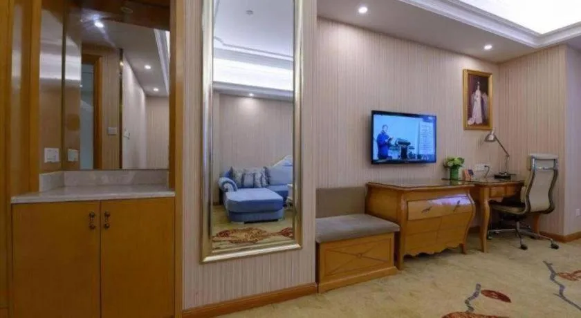 Vienna International Hotel Guangzhou Jichang Road Huangshi