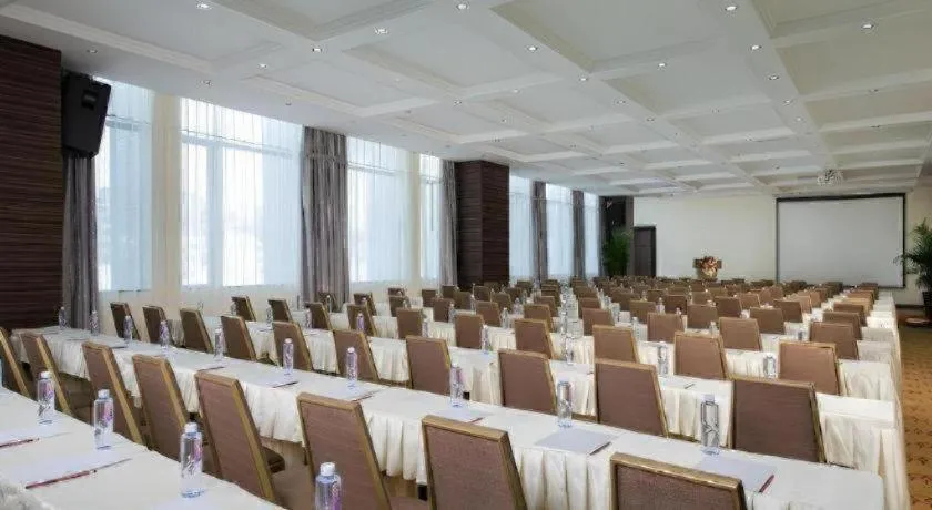 Vienna International Hotel Guangzhou Jichang Road Huangshi