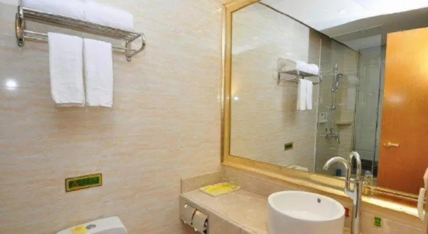 Vienna International Hotel Guangzhou Jichang Road Huangshi