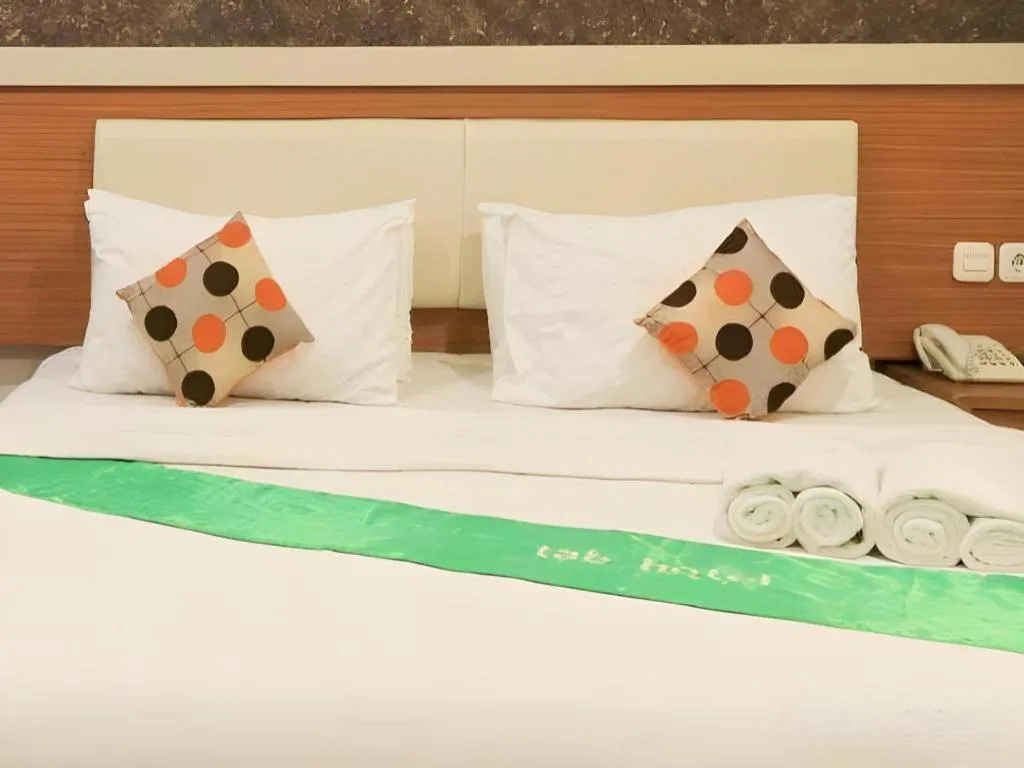 Bed in Tab Hotel Surabaya