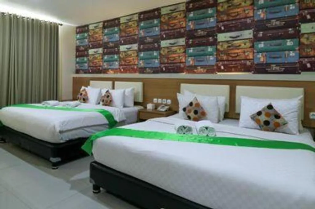 Bed in Tab Hotel Surabaya