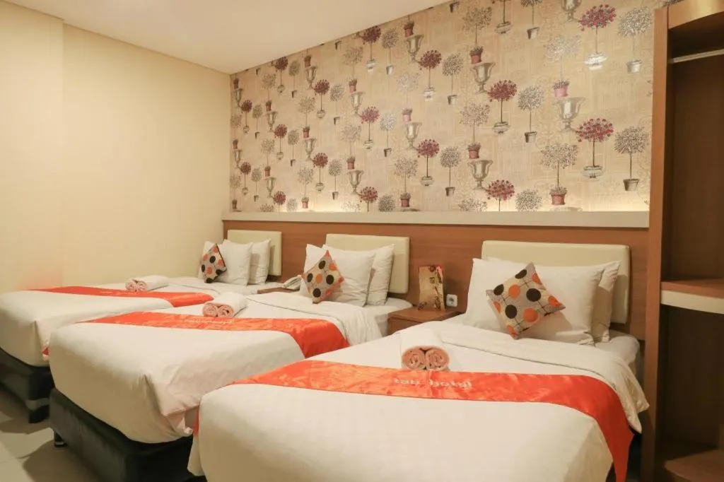 Bed in Tab Hotel Surabaya