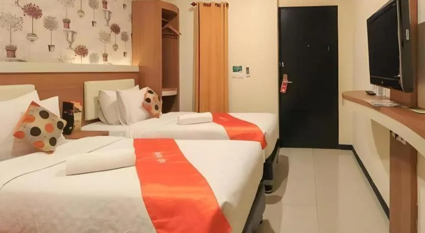 Bed in Tab Hotel Surabaya