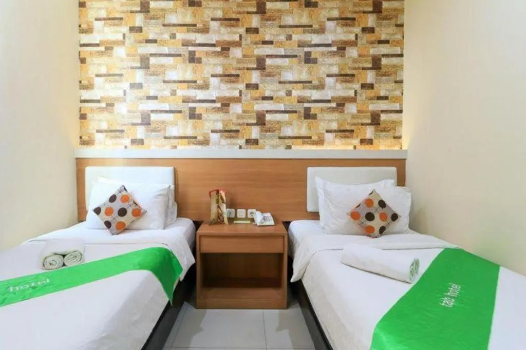 Bed in Tab Hotel Surabaya