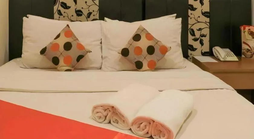 Bed in Tab Hotel Surabaya