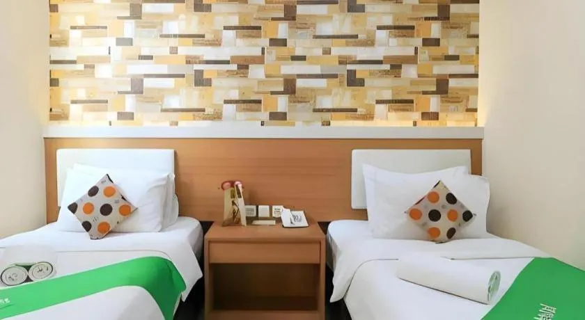 Bed in Tab Hotel Surabaya