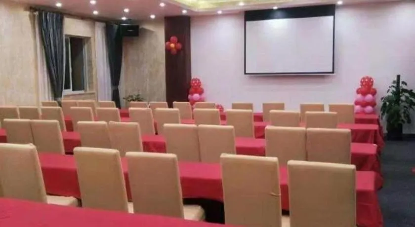 Lavande Hotel Yangzhou Railway Station Jiangwang RT-Mart