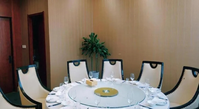 Lavande Hotel Yangzhou Railway Station Jiangwang RT-Mart