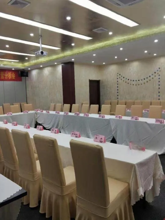 Lavande Hotel Yangzhou Railway Station Jiangwang RT-Mart