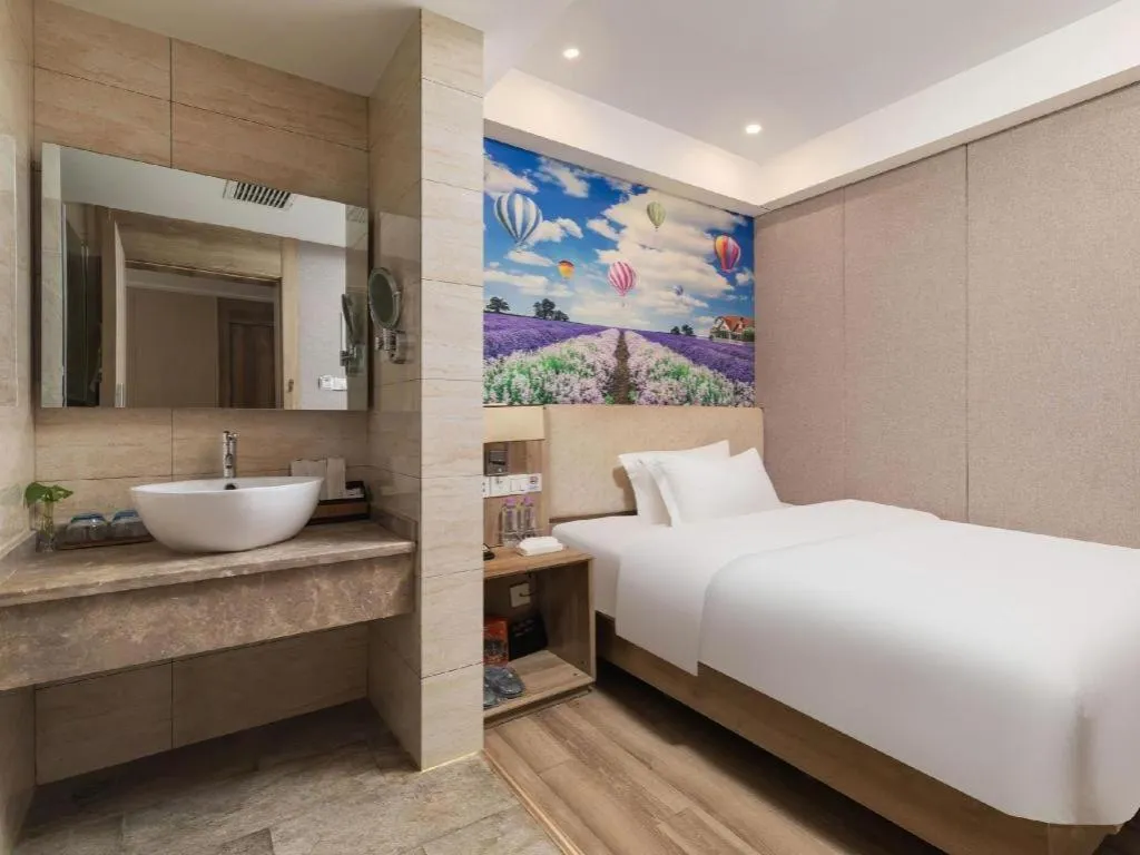 Bed in Lavande Hotels Huai an Zhou Enlai Memorial