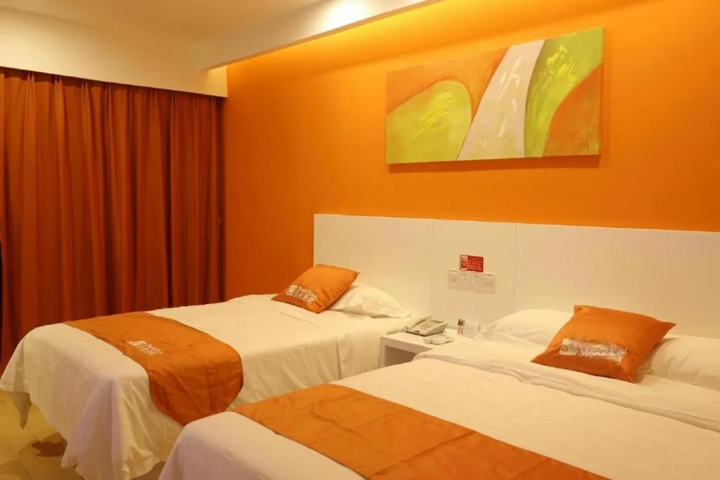 Bed in Shell Qionghai Jinhai Road Hotel