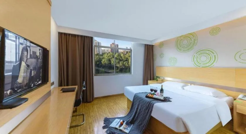 Bed in GreenTree Inn Huangshi Huahu Development Zone Daquan Road