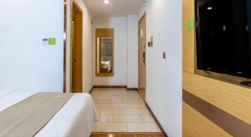 Bed in GreenTree Inn Huangshi Huahu Development Zone Daquan Road