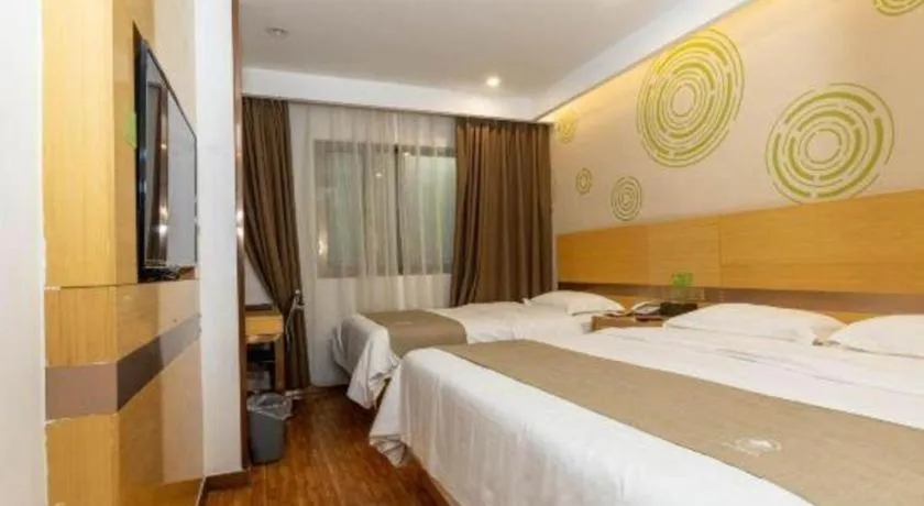 Bed in GreenTree Inn Huangshi Huahu Development Zone Daquan Road