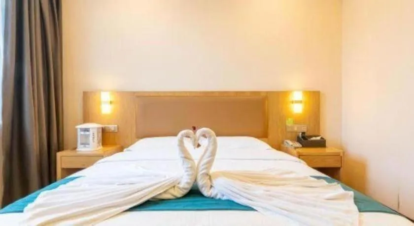 Bed in GreenTree Inn Huangshi Huahu Development Zone Daquan Road