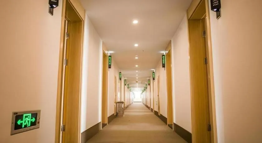 GreenTree Inn Suqian Suyu District Red Star Macalline