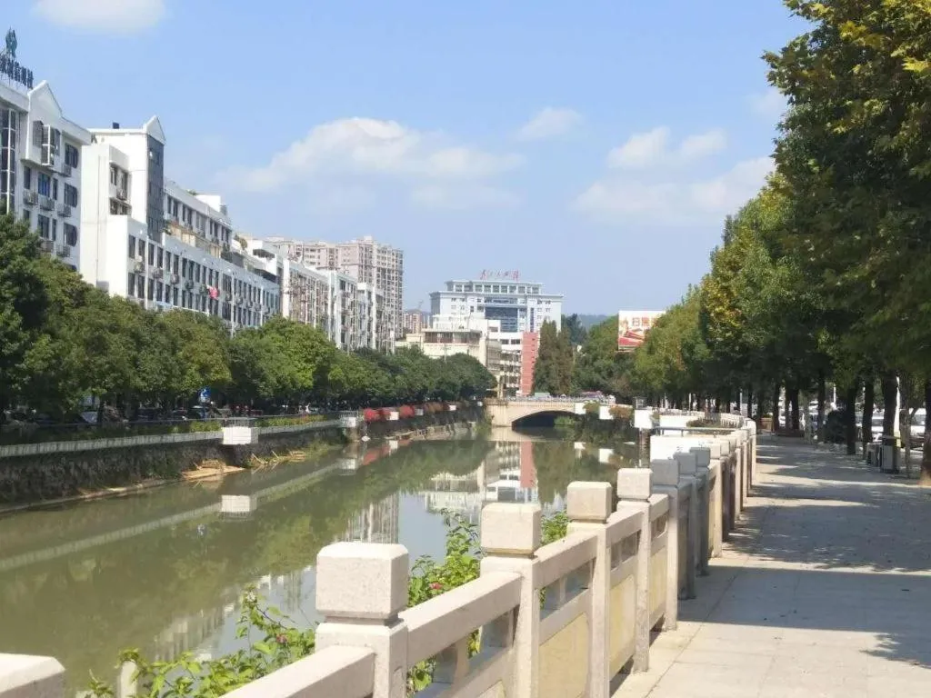 7 Days Inn·Quanzhou Dehua Cidu Avenue