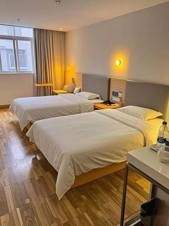 Bed in 7 Days Inn·Quanzhou Dehua Cidu Avenue