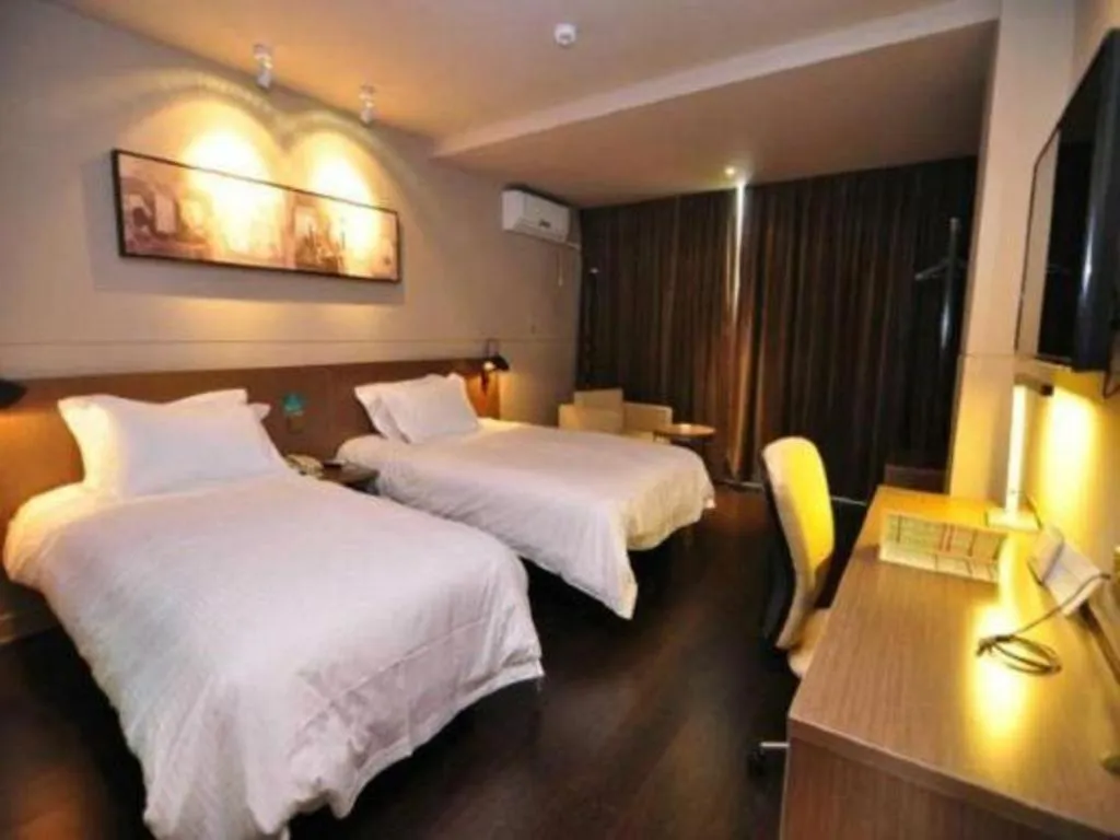 Bed in Jinjiang Inn Select Foshan Nanhai Guicheng Metro Station
