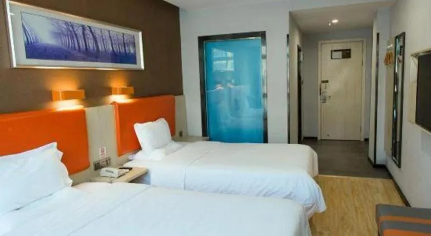 Bed in 7 Days Premium Fuzhou Dongxiang High-Speed Railway Station Dongxin Market