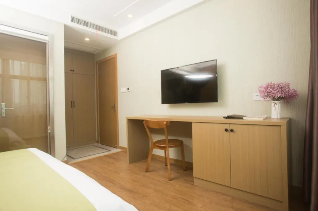 Bed in Shell Changzhou Yangrong City Hotel