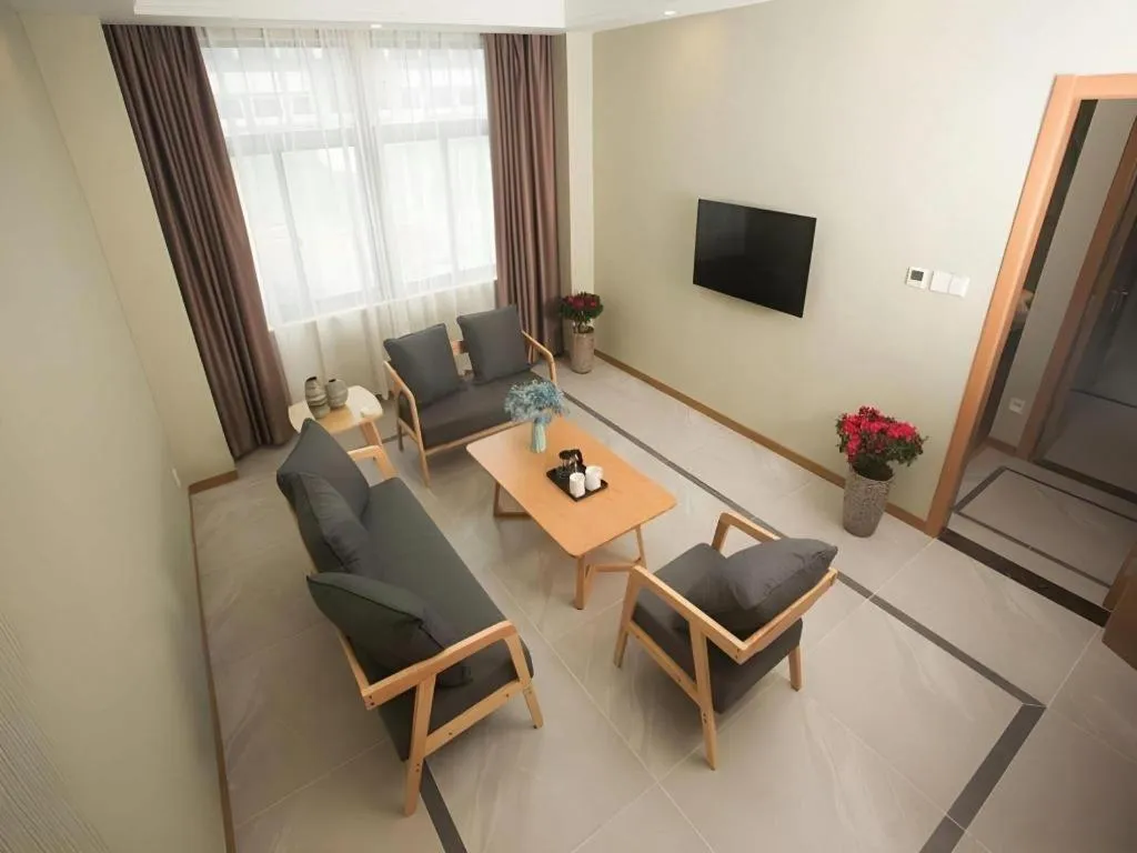 Shell Changzhou Yangrong City Hotel