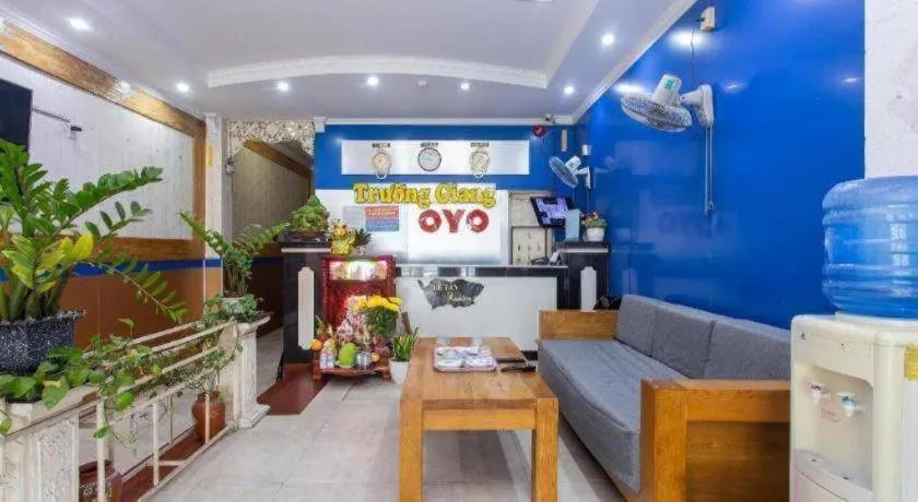 OYO 553 Truong Giang Hotel