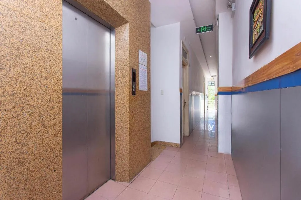 OYO 553 Truong Giang Hotel