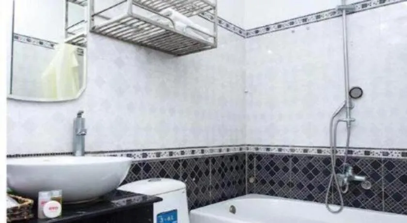 OYO 553 Truong Giang Hotel