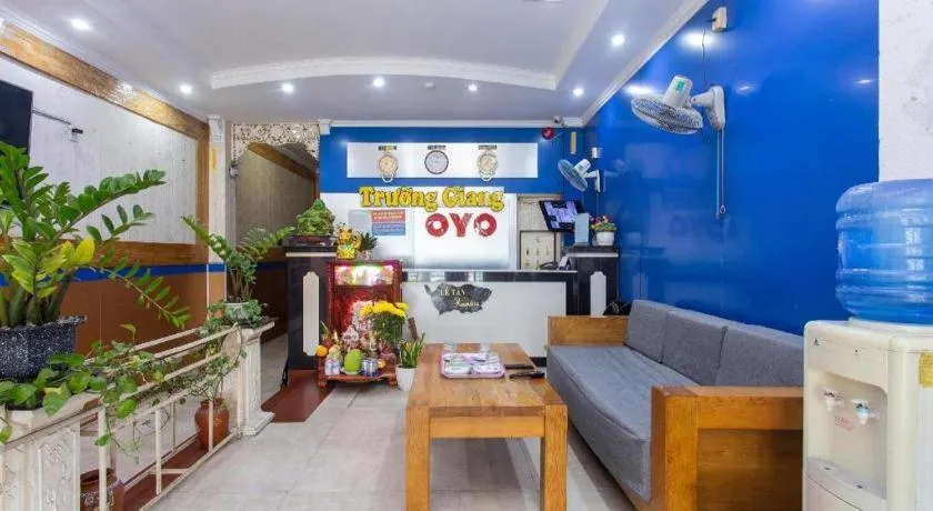OYO 553 Truong Giang Hotel