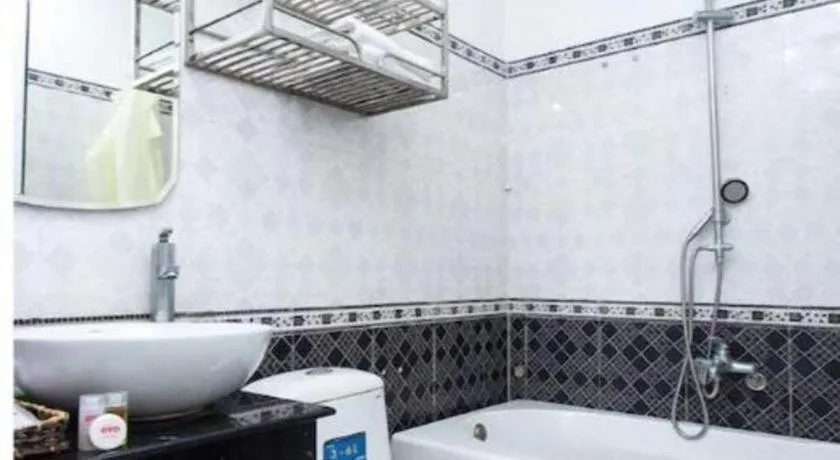 OYO 553 Truong Giang Hotel