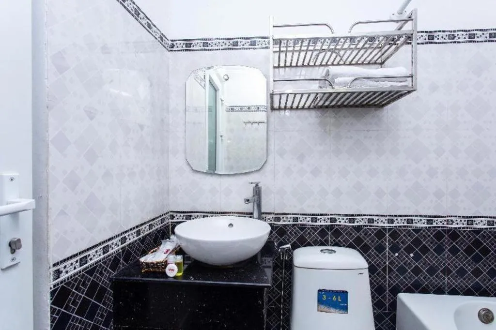 OYO 553 Truong Giang Hotel