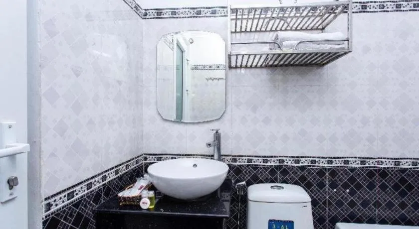 OYO 553 Truong Giang Hotel