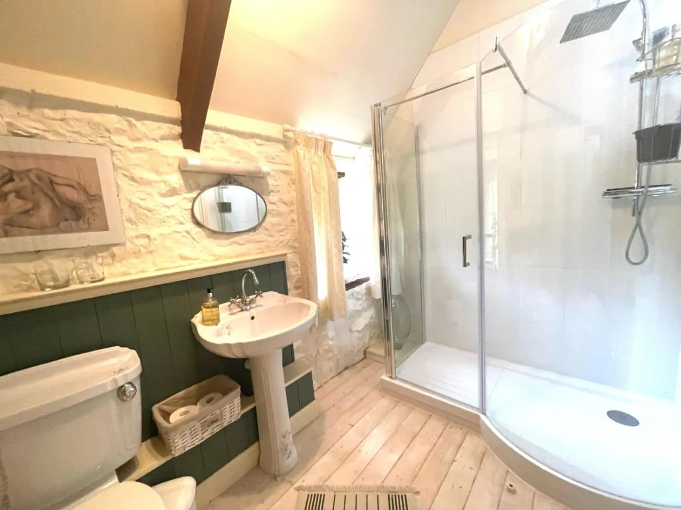 Bathroom in La Lande