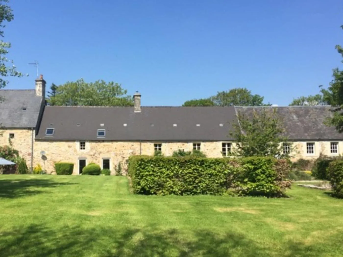 Garden view in La Lande